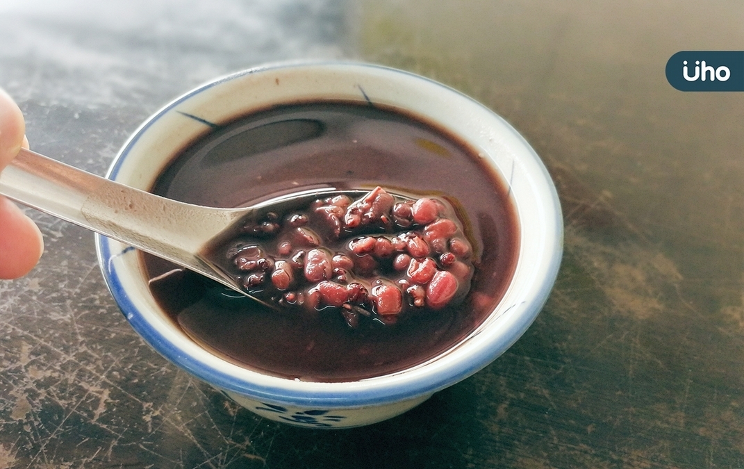 紅豆湯怎麼煮，才會綿密又美味？營養師曝秘訣「這1物」最後放