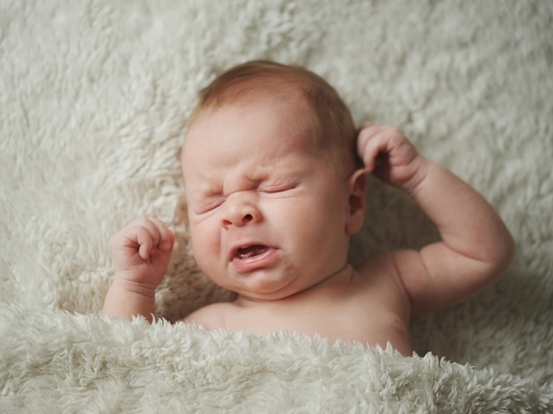 寶寶半夜咳不停，是身體的警報！爸媽必知5大常見嬰幼兒咳嗽主因