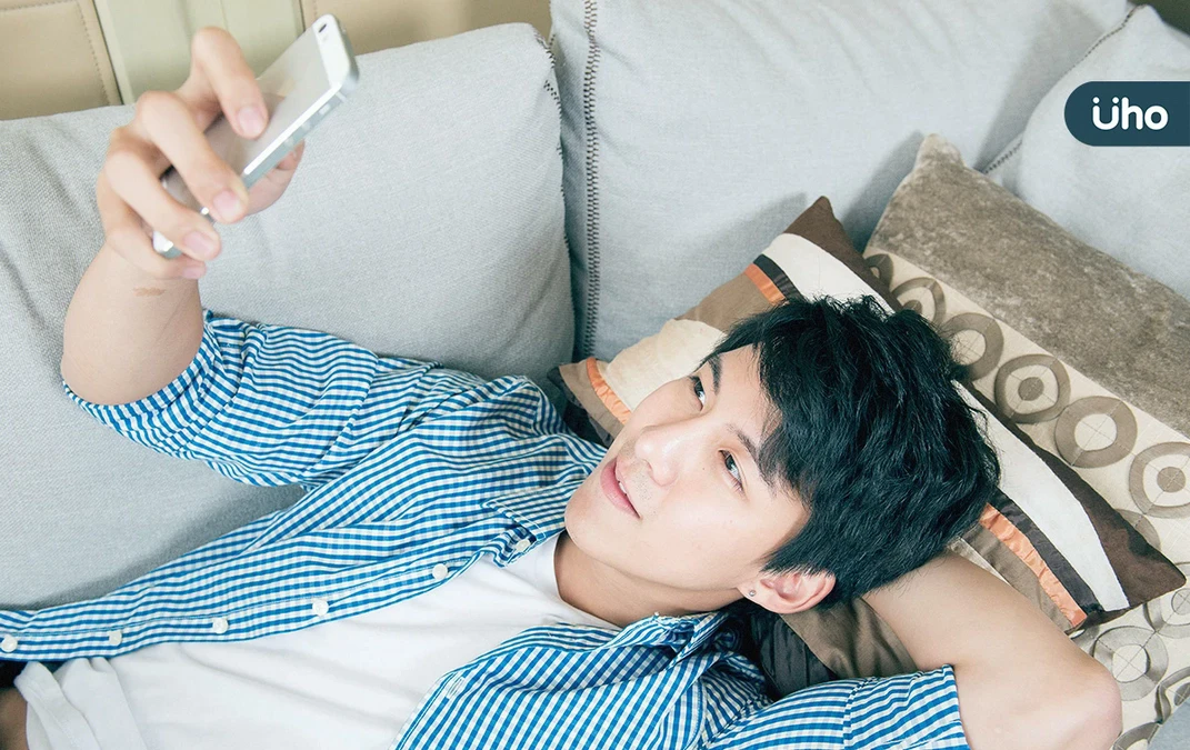 下班只想躺平，覺得自己好廢？心理師教3招轉念：你其實不比別人差