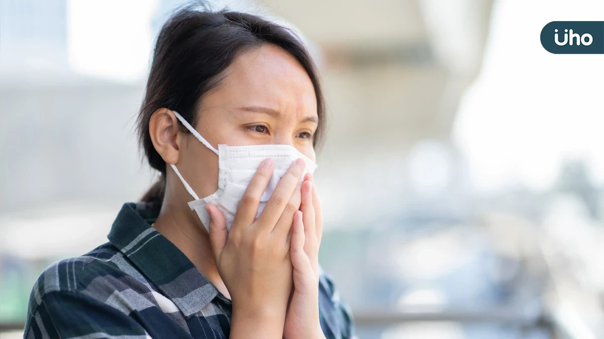 新冠變異株來勢洶洶月增200死！快篩偽陰性比例高，務要篩2次以上