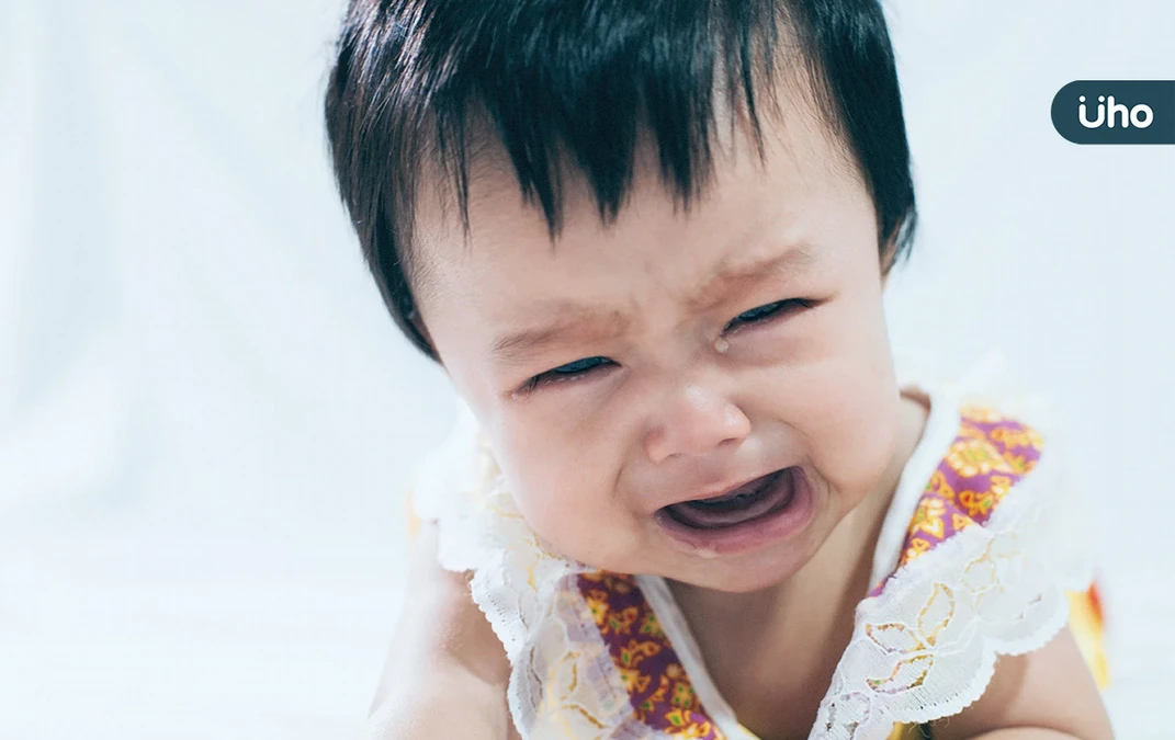 新生兒染腸病毒數小時惡化！醫警告「疫情仍在流行期」有3症狀快就醫