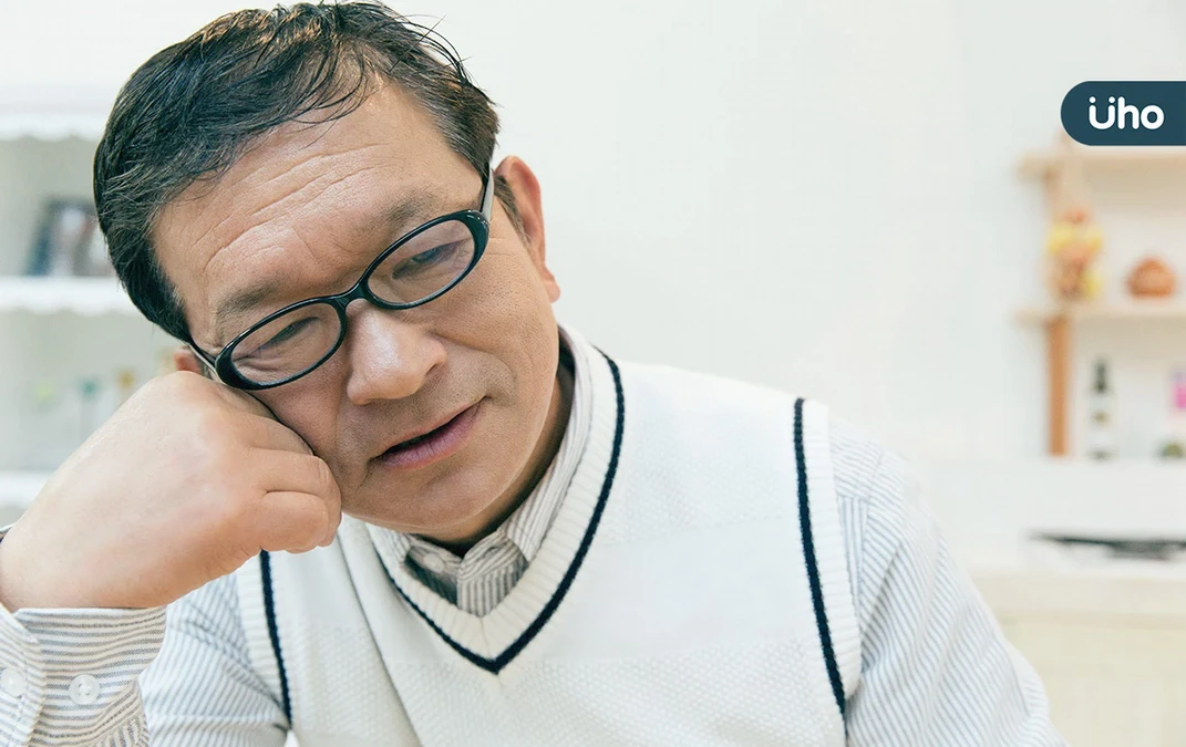有圖表》記憶力變差，是失智還是老化？醫警告「1關鍵警訊」千萬別輕忽