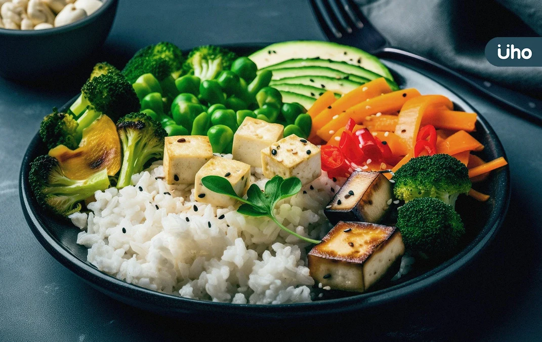「211餐盤」怎麼吃最有效？醫揭3大重點：便當火腿、香腸換滷豆干