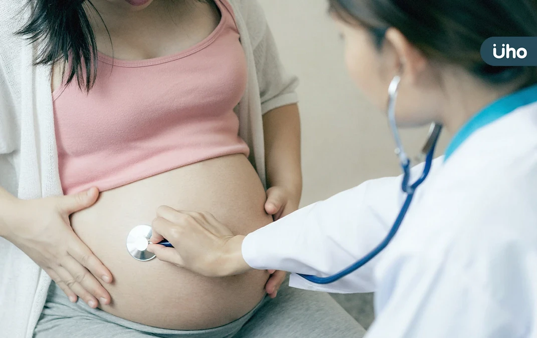 產檢發現「卵巢惡性腫瘤」該停止懷孕嗎?馬偕醫「1招」成功拆彈保胎兒