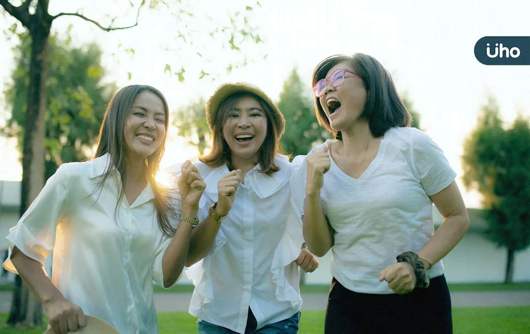 新手媽媽一起唱歌，有效改善產後憂鬱！英國研究證實：功效可長達6個月