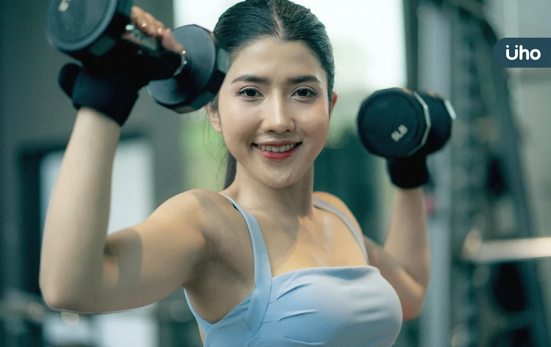 就怕練太壯！女生重訓會變金剛芭比？專家教你「這樣做」緊實肌肉