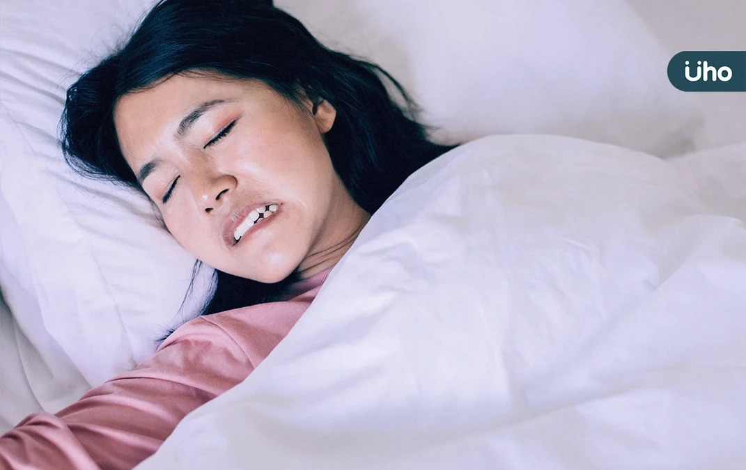 夜間盜汗竟是癌症前兆？醫教你觀察「6大跡象」頻繁更換床單要小心