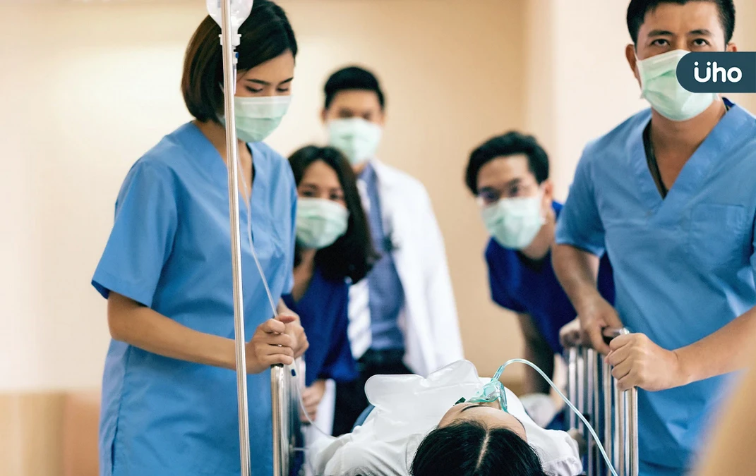 「假日急症中心」每日看診人數僅350人？醫師工會分析「3大原因」