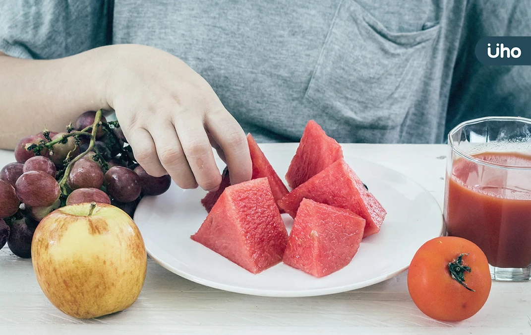 有食譜》痛風合併高血脂該怎麼吃？醫推「6種食物」洋蔥、牛奶上榜