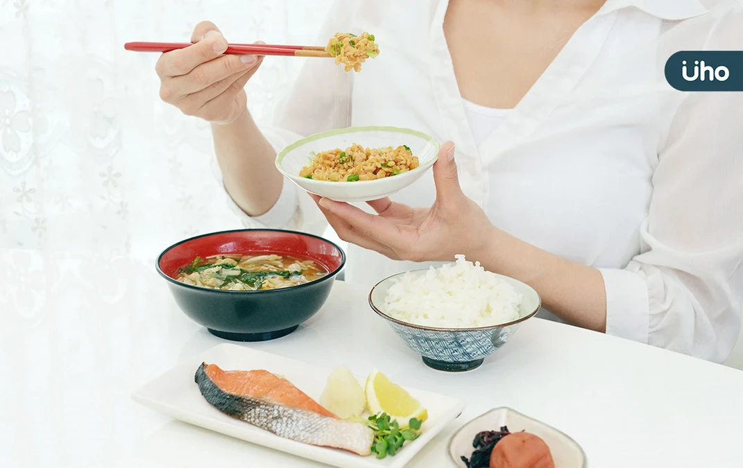 揭開日本人長壽秘訣！研究發現「味噌湯加1物」有效降血糖、抗癌