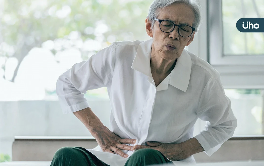 大腸癌如何篩檢？「1方法」偵測率達9成！醫揭「這些症狀」就是警訊