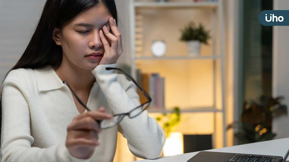 2026葉黃素推薦全攻略：游離型怎麼選？掌握10:2黃金比例不踩雷