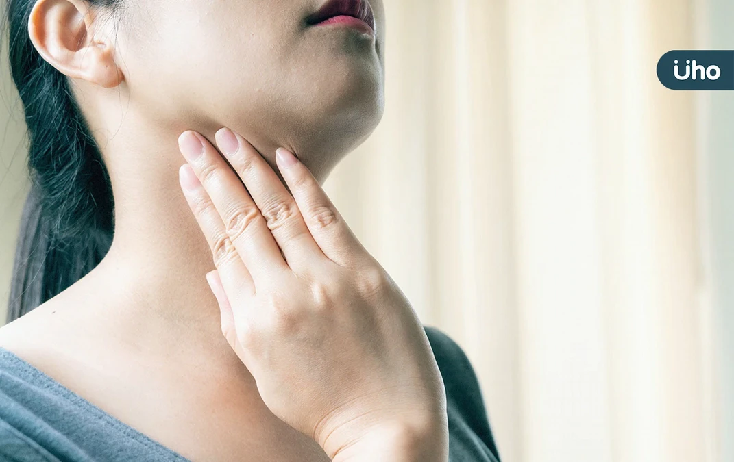 聲音沙啞、常嗆咳⋯小心「單側聲帶麻痺」！醫示警：嚴重恐吸入性肺炎