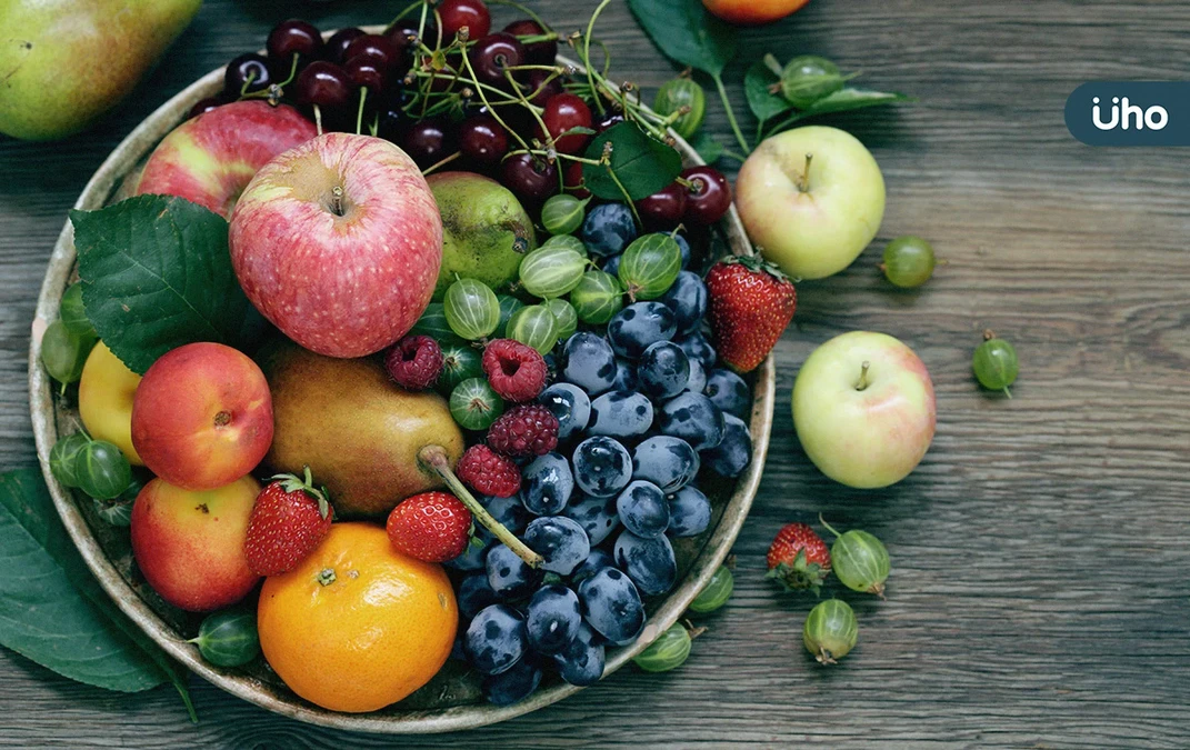 每天輪流吃「這5種水果」顧腸道、免疫又抗老！日本營養師教正確吃法