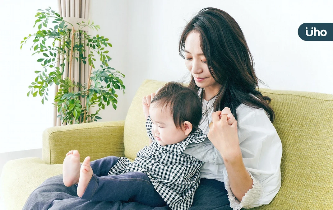 迷信父母取名「禤靐龘」兒崩潰想改名！父母幫小孩取名「注意5件事」