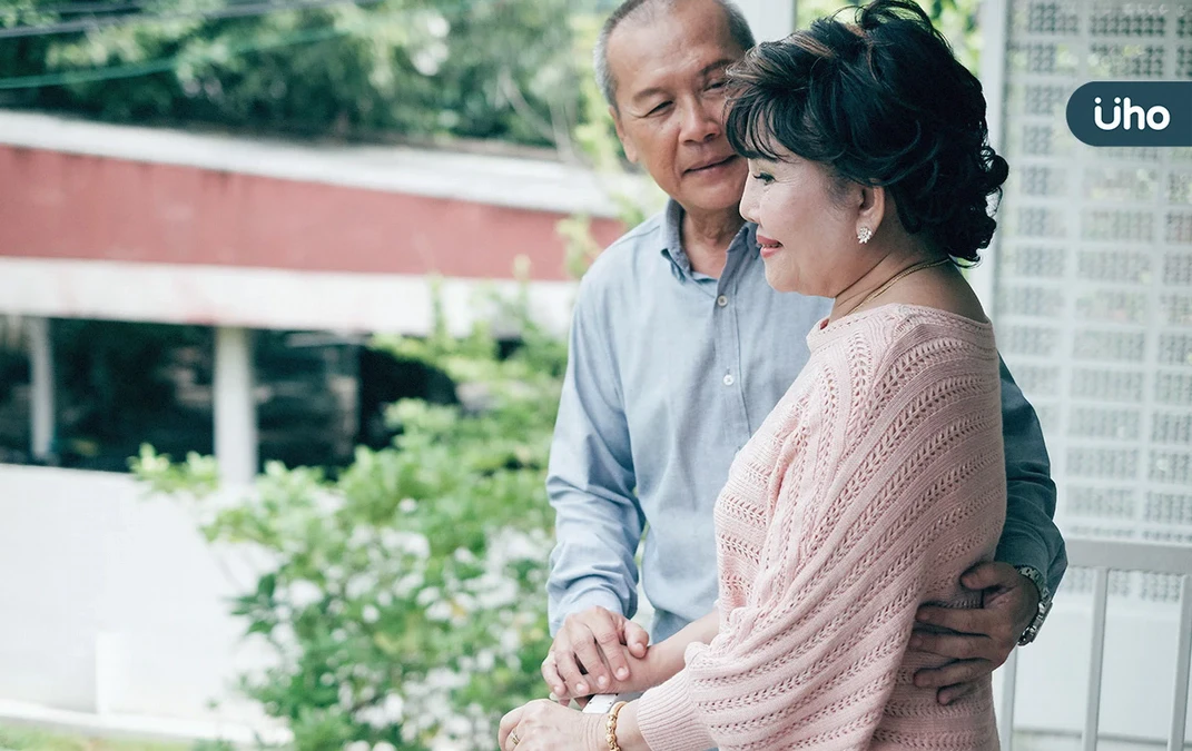 77歲夫妻砸千萬住豪華養老院！超後悔還被兒子反嗆「身在福中不知福」