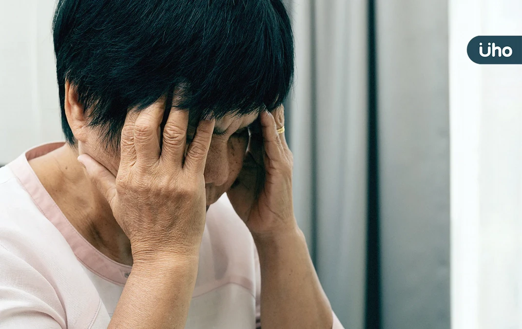 今年首例流行性腦脊髓膜炎死亡！老婦「發病1天奪命」醫曝主要症狀