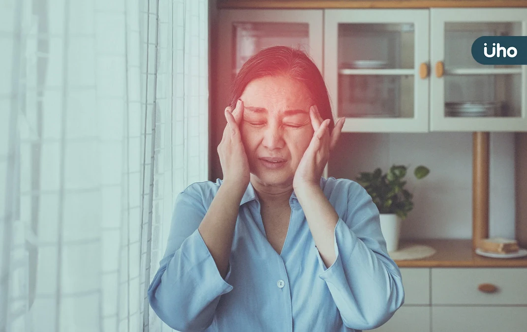 劇烈頭痛、昏迷恐「腦動脈瘤」破裂！醫揭「中風復健」針灸輔助治療