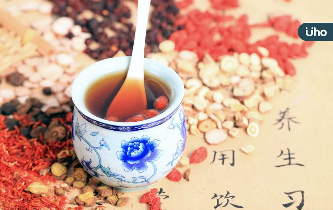 想滋陰補陽怎麼吃？中醫解析「四氣五味」：陽虛吃當歸、陰虛吃銀耳
