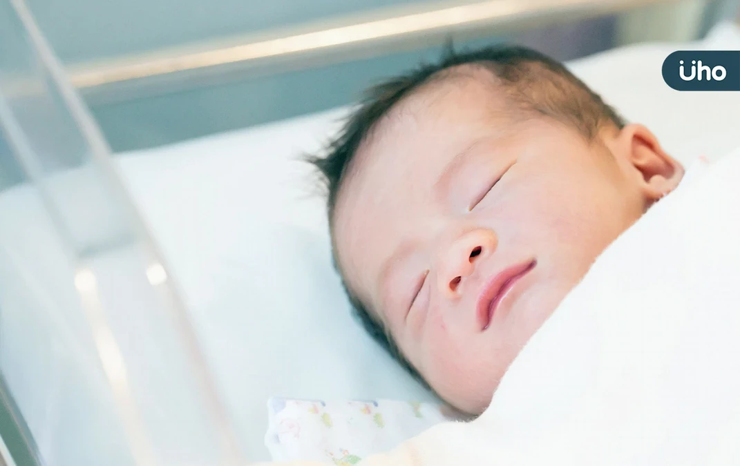 防下個托育意外！衛福部預告「兒童托育準則」要求定時查看熟睡寶寶