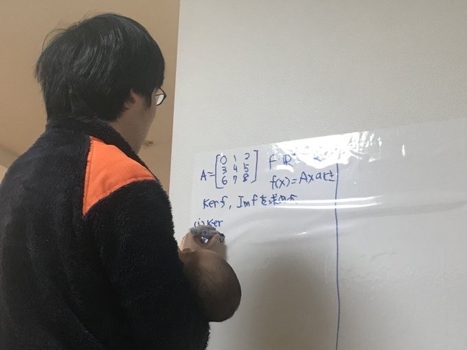 另類的哄睡方式，不妨一試
