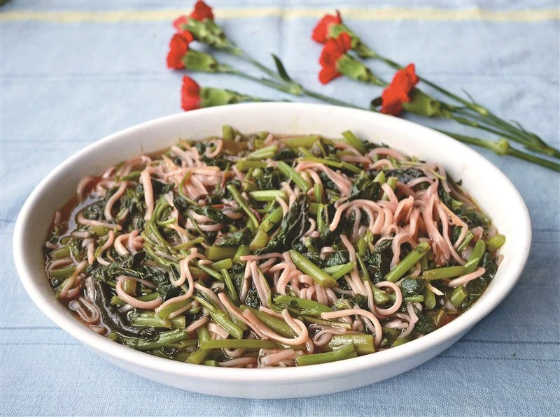 紅莧菜麵線羹