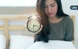 早上「被鬧鐘叫醒」小心傷身！教你「3招」自然甦醒：睡前做這事