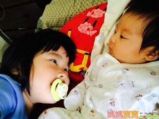 亮哲的親子冒險:愛乘以無限大女兒們給我的勇氣