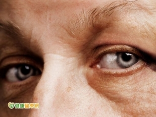 血糖超標!視力不保 糖尿病性黃斑水腫恐失明