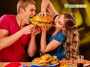 腸癌找上年輕人 兩大特徵你有沒有?