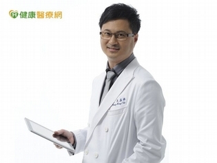 乾眼症是眼睛「缺水」還是「缺油」呢?