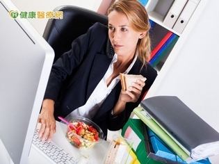 上班族拼業績 也要好好照顧腸胃