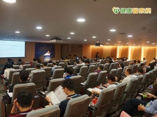 美容醫學醫學會辦學術研討會 提升專業治療品質