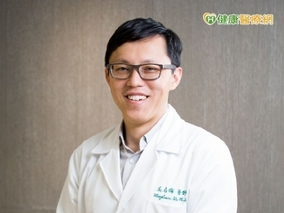 擺脫嬰兒肥!分層口內取脂還你立體小V臉