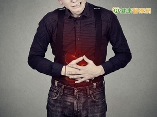 胃酸逆流真不舒服 中醫治療有妙方