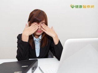休葛蘭氏症上身「欲哭無淚」 吃藥也是吃心酸?