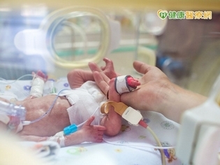 不只是小感冒!早產兒呼吸道融合病毒恐致命
