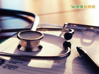 晚期肺腺癌治療版圖完整 善用健保給付規劃治療