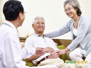 解黑便、虛弱到無法行走?可能是這種藥造成