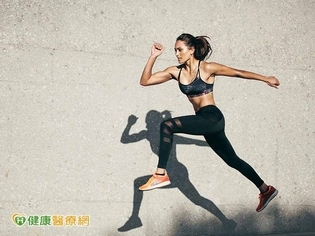 跑步和HIIT大不同!無器材在家就能做