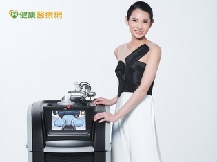 如球后戴資穎精準利落!看皮秒雷射如何KO問題肌