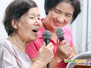 唱歌使不上力 當心是肺阻塞纏身