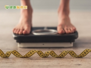搶救大肚腩 10招體重控制有成效