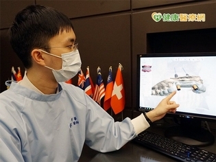 擔心植牙不成功? 「數位導板」輔助降風險