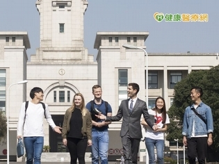 儲備就業競爭力 這家大學這麼做!