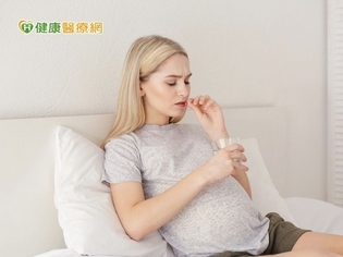 全新劑型保健食品 助孕媽咪補鈣補鎂好容易!
