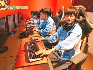 職業電競選手壓力大 心理師這樣建議