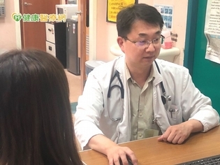 手腳無力以為是中風 就醫竟是肺癌腦轉移