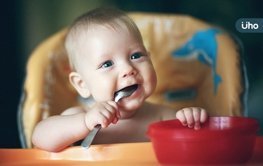 媽媽必看！嬰兒腸道怎麼顧？「吃對第一口食物」出生後●天是關鍵