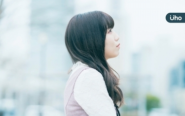 你以為早與「痛苦」和解?心理治療師:理性聽得到,身體卻在壓抑
